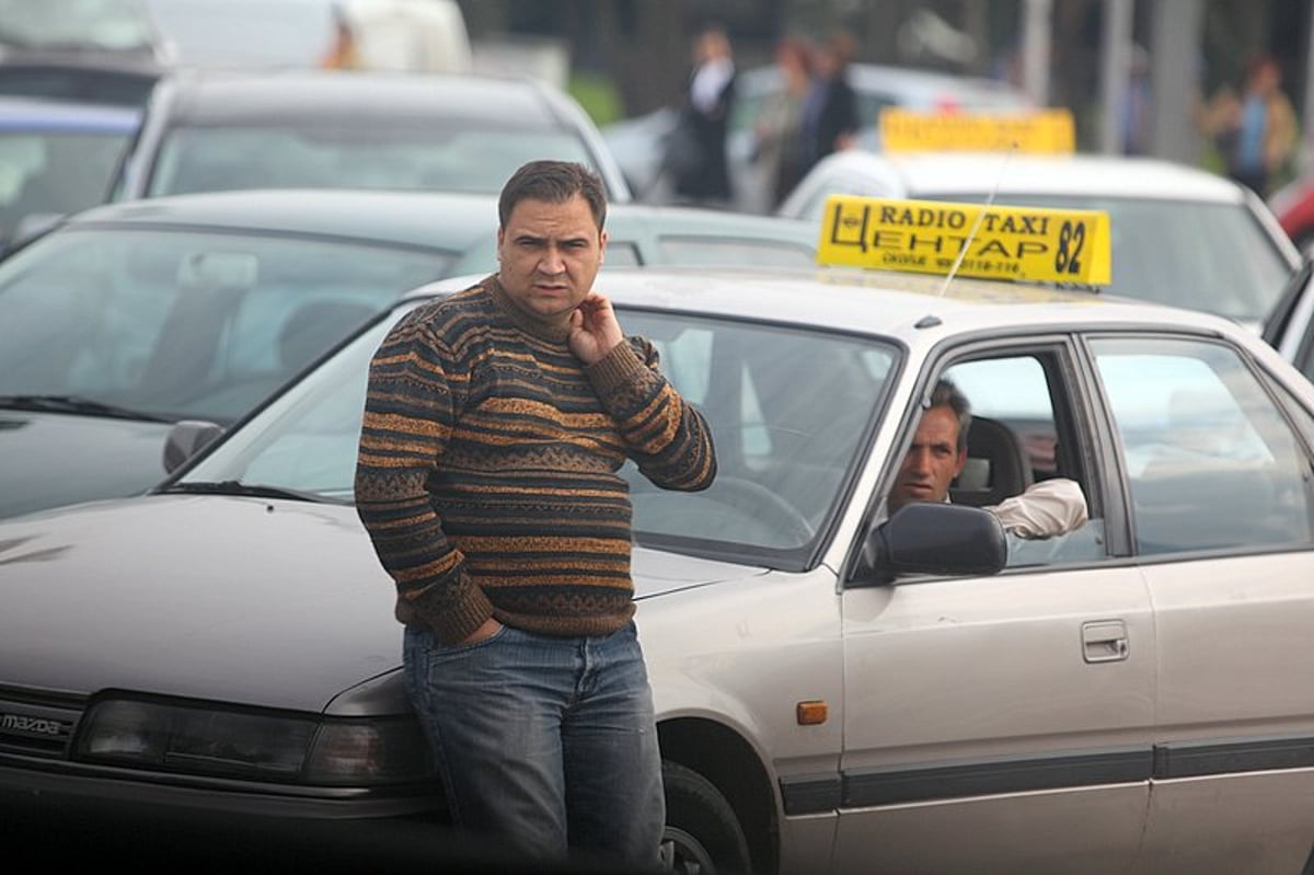 קסם של מדינה: סיור ברחובות מקדוניה