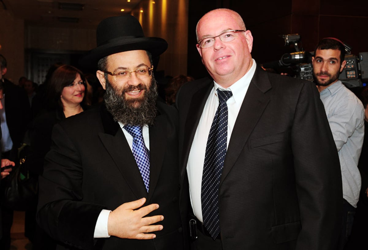 צפו: הנס של רבי יעקב גאגולה נחגג באירוע יוקרה