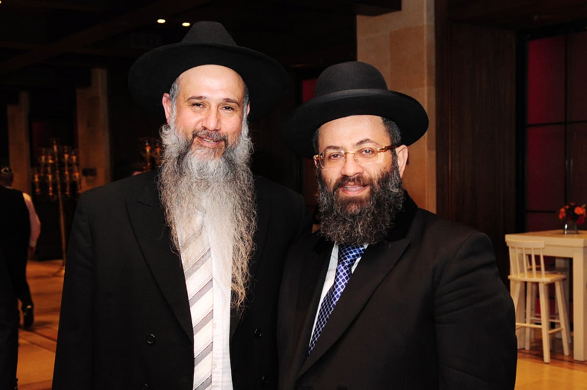 צפו: הנס של רבי יעקב גאגולה נחגג באירוע יוקרה