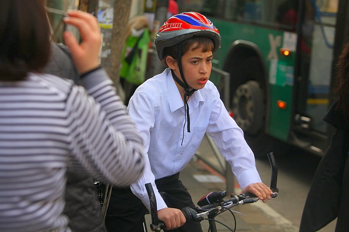 ירושלים כשרה לפסח: ההכנות לחג החרות בבירה, תיעוד ענק