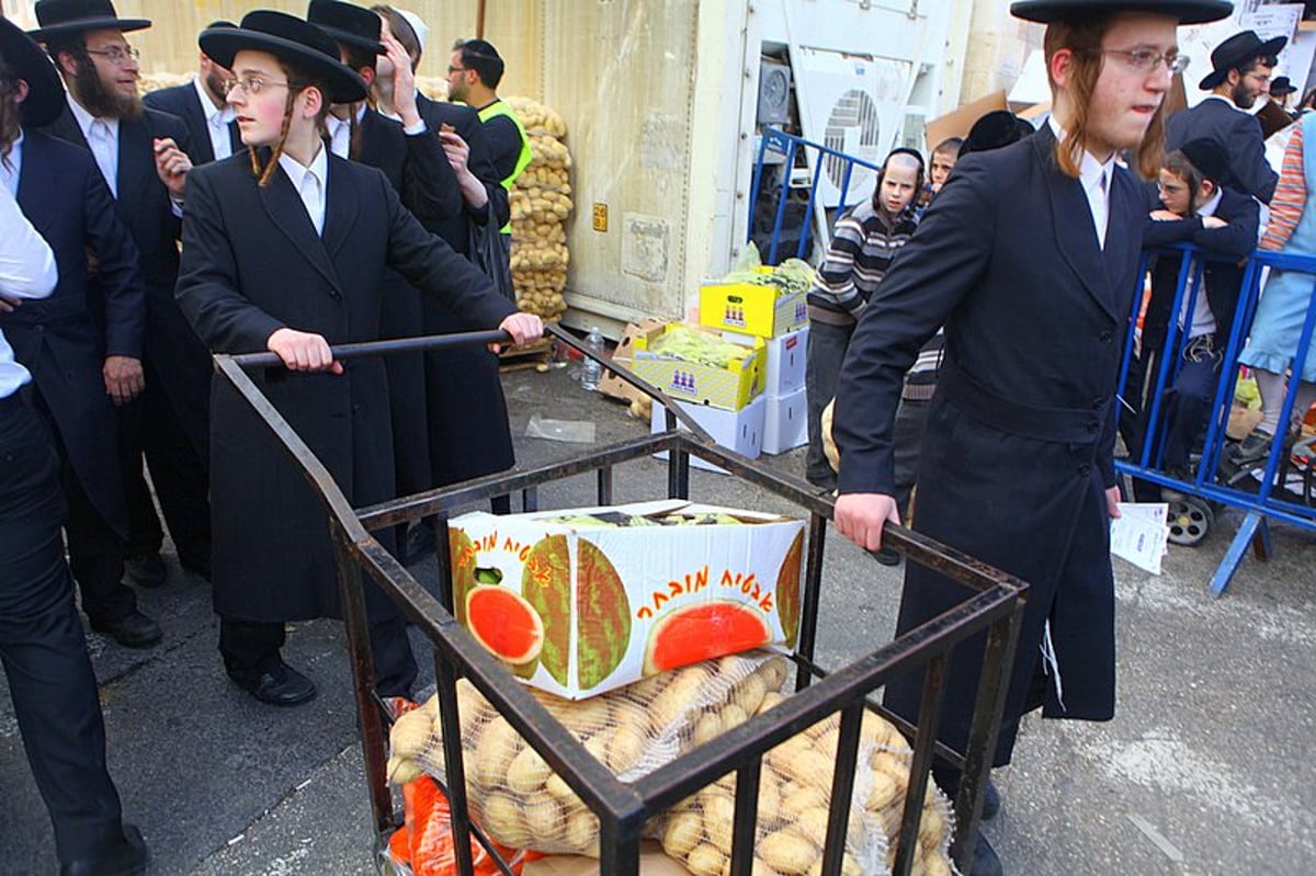 ירושלים כשרה לפסח: ההכנות לחג החרות בבירה, תיעוד ענק