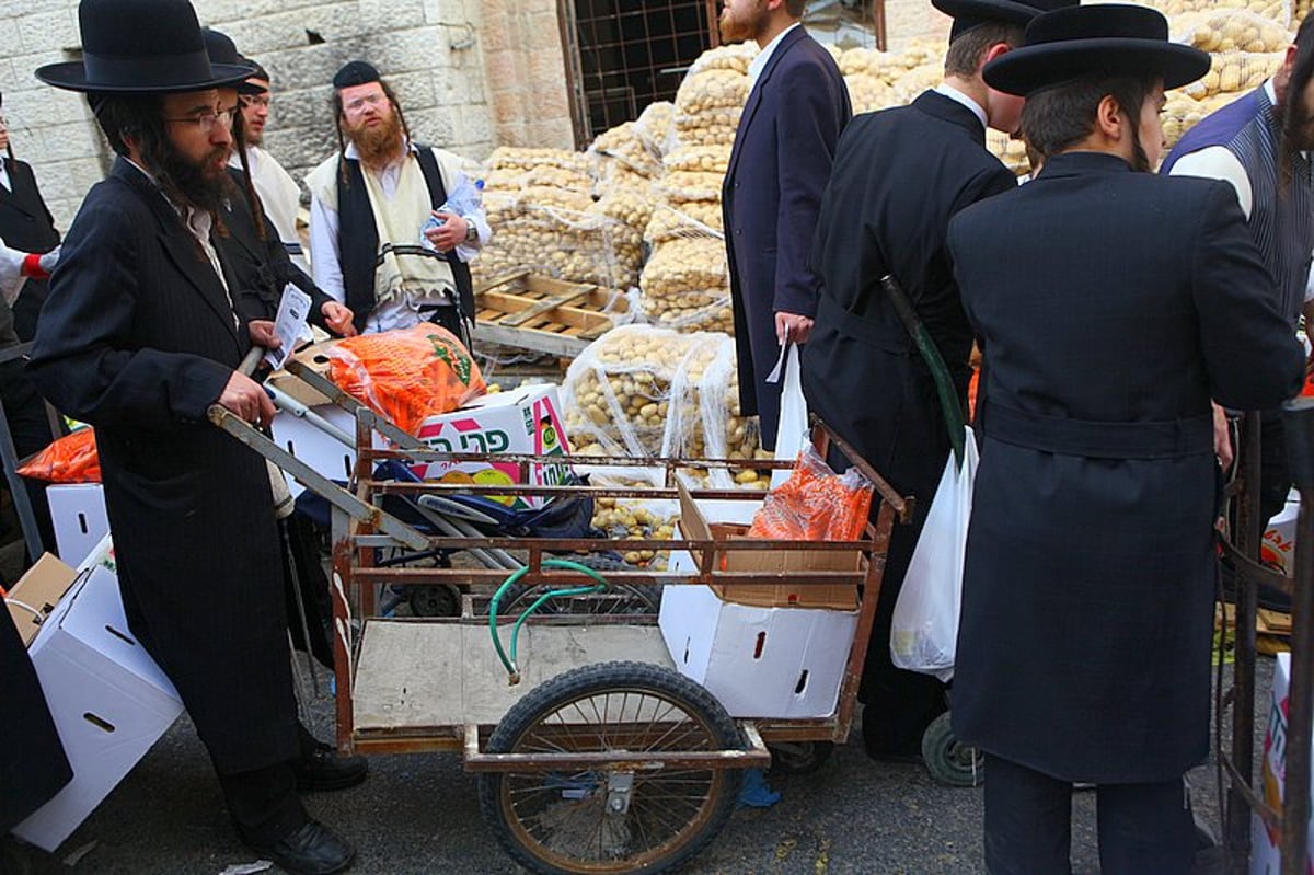 ירושלים כשרה לפסח: ההכנות לחג החרות בבירה, תיעוד ענק