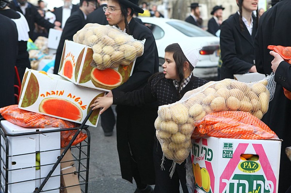 ירושלים כשרה לפסח: ההכנות לחג החרות בבירה, תיעוד ענק