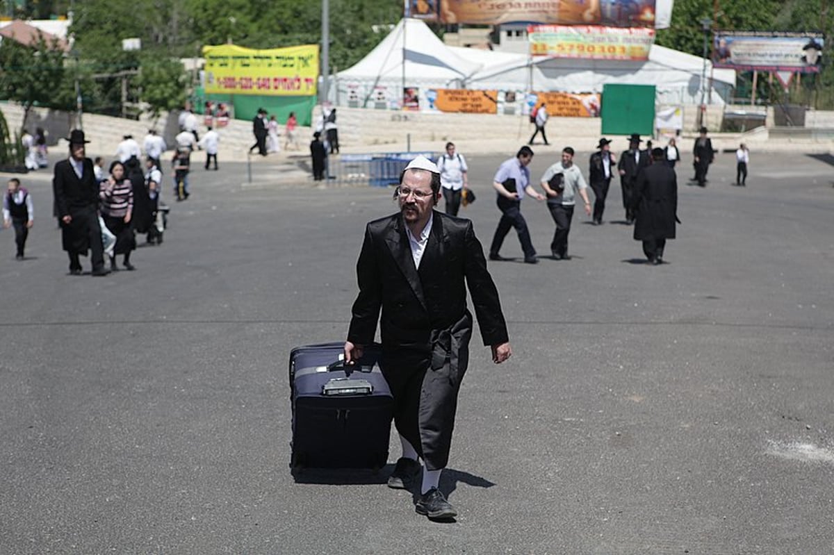 הנהירה למירון: אלפים כבר הגיעו > גלריה