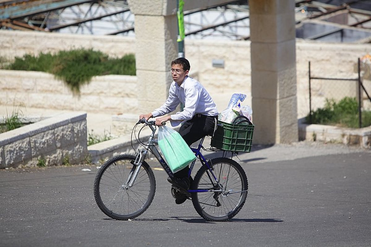 הנהירה למירון: אלפים כבר הגיעו > גלריה