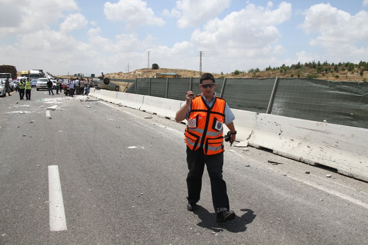 תאונת משאית בכביש 6: הנהגים ניצלו בנס