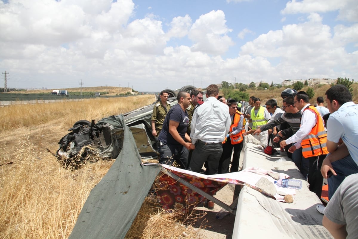 תאונת משאית בכביש 6: הנהגים ניצלו בנס