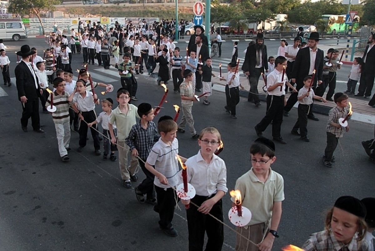 גלריה: הכנסת ס"ת לכולל ראצפערט-אלעד