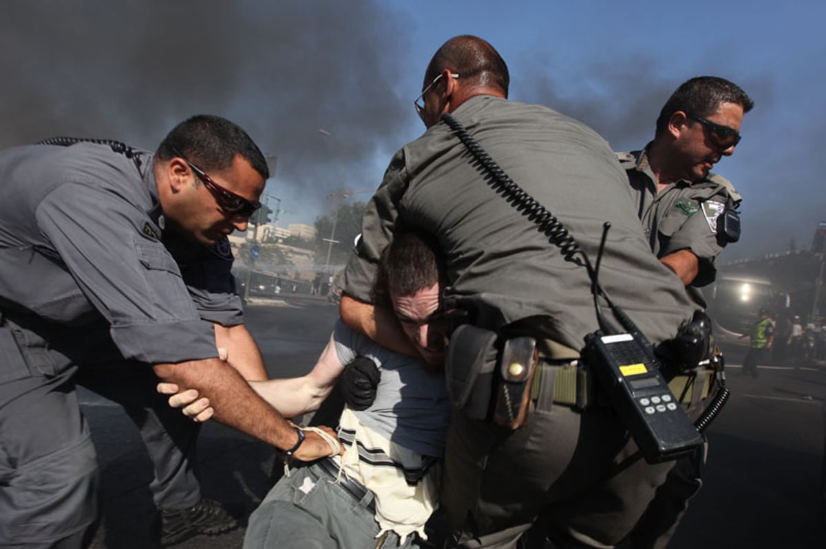 עימותים סוערים בירושלים בעקבות מעצר הרב ליאור