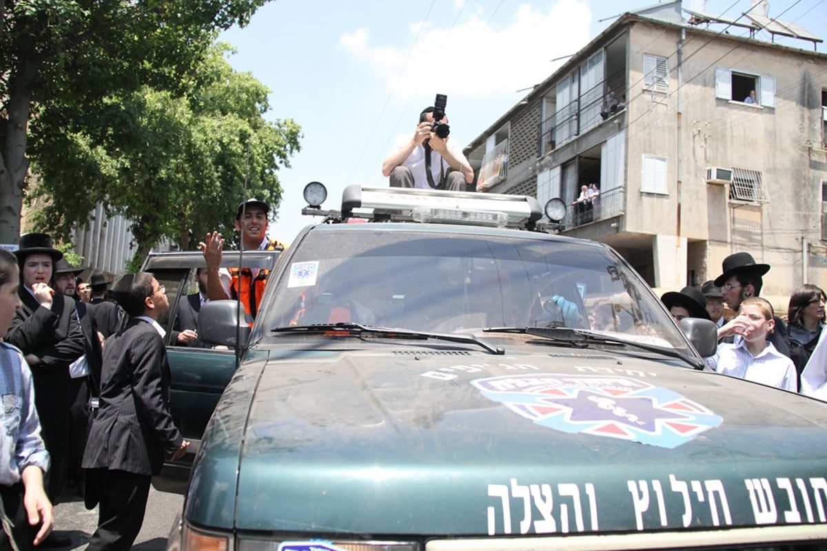 מסע הלוויה: עשרות תמונות, רבבות דמעות