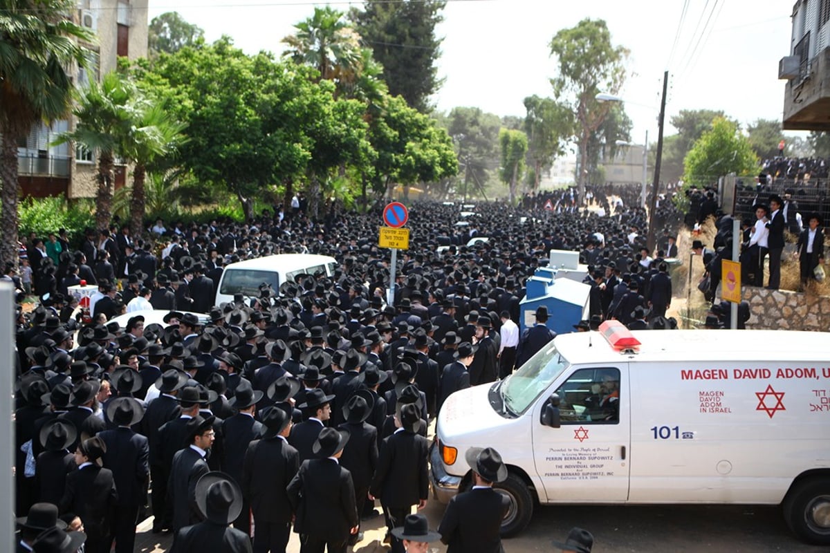 מסע הלוויה: עשרות תמונות, רבבות דמעות