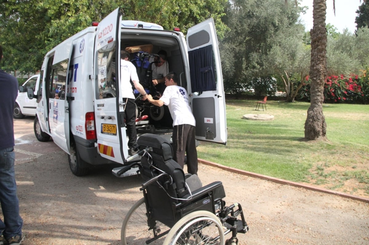 צפו בגלריה: המסע שערך זק"א לילדים החולים