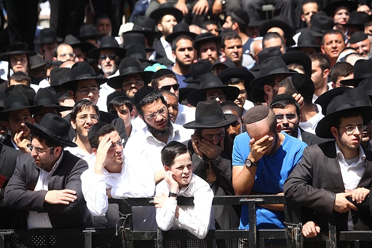 אחר מיטתו של ה'בבא אלעזר': רבבות צעדו, כואבים והמומים