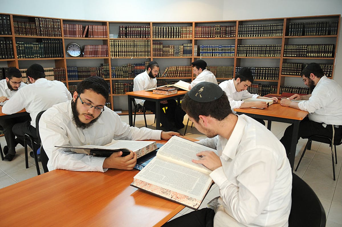 זה אמיתי: חב"ד פתחה ישיבה באפריקה