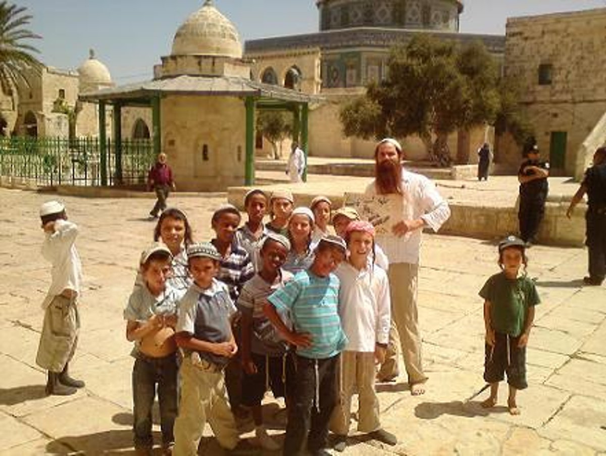 למרות האיסור: מאות יהודים עלו בתשעה באב להר הבית