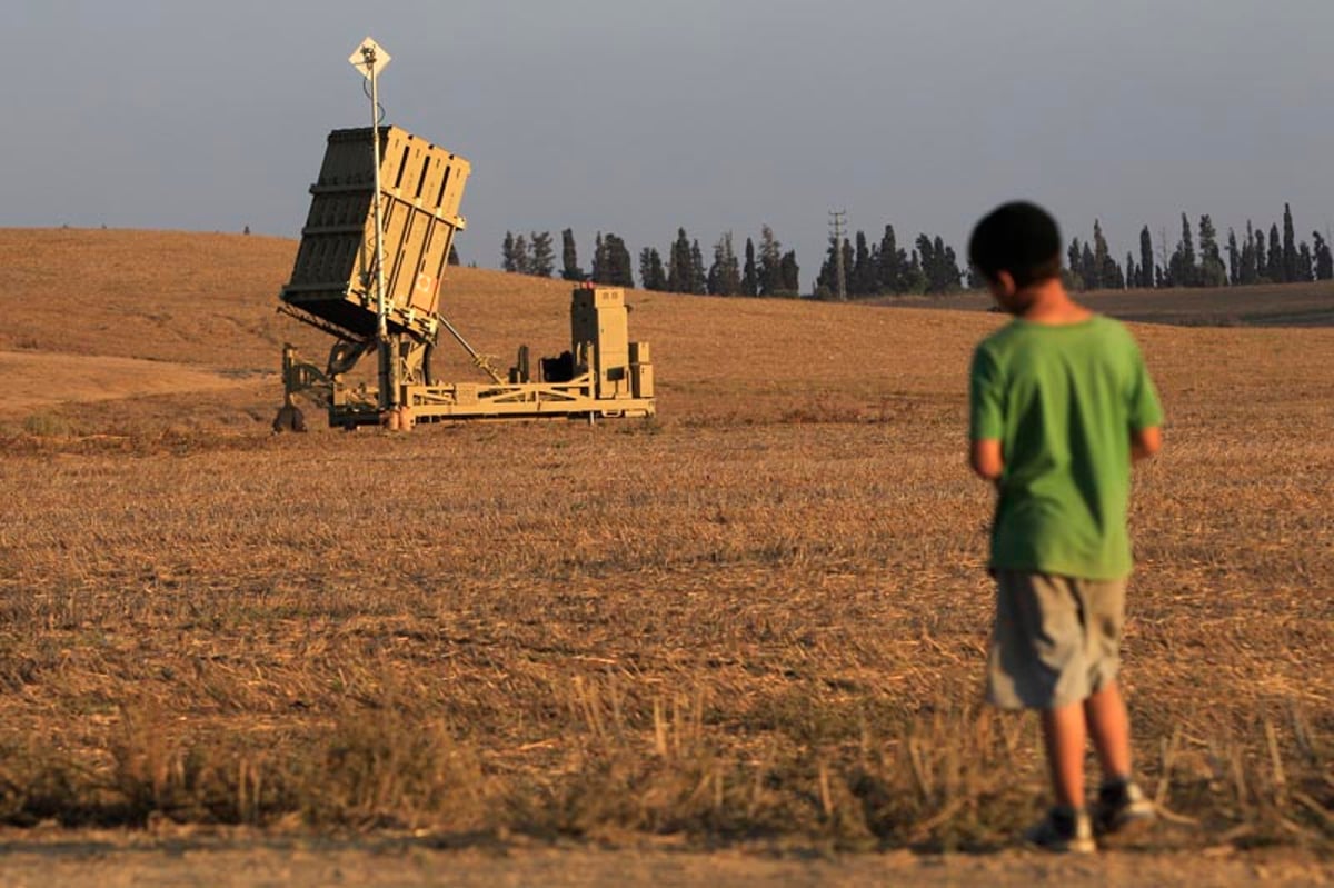 3 ימים, 100 טילים, הרוג, עשרות פצועים, מיליון בסכנה