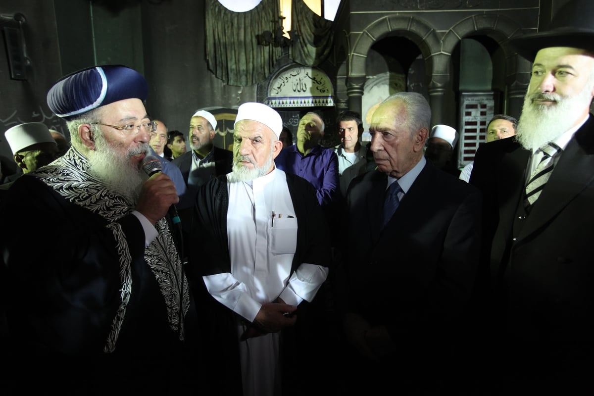 הרב עמאר על שריפת המסגד: "ייתכן שמדובר בעלילת דם"