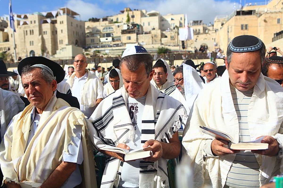 נערכים: מעמד ברכת הכוהנים הוקדש לזכותו של גלעד שליט