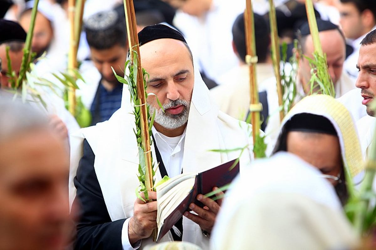 נערכים: מעמד ברכת הכוהנים הוקדש לזכותו של גלעד שליט