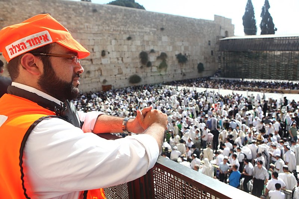 נערכים: מעמד ברכת הכוהנים הוקדש לזכותו של גלעד שליט