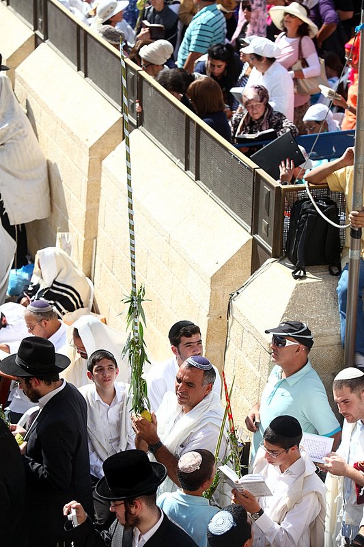 נערכים: מעמד ברכת הכוהנים הוקדש לזכותו של גלעד שליט