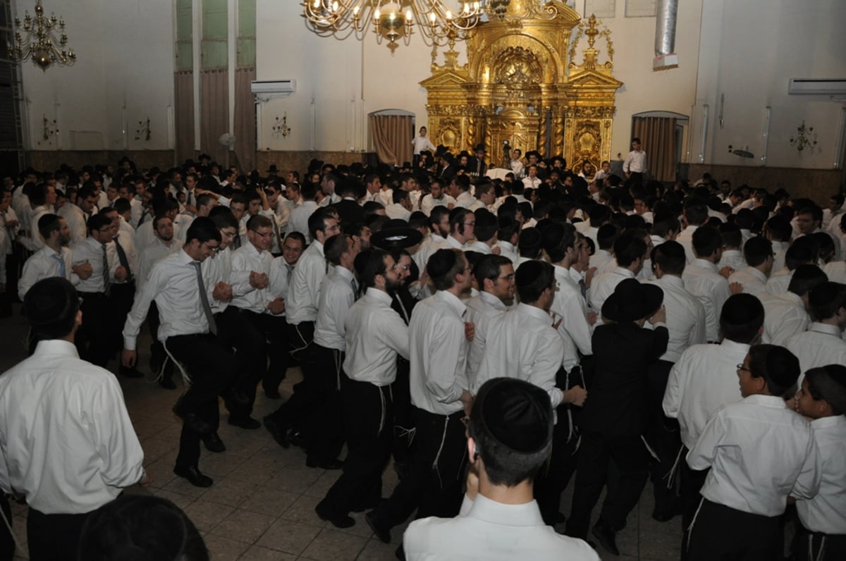 תיעוד מיוחד: "הקפות שניות" בפוניבז'