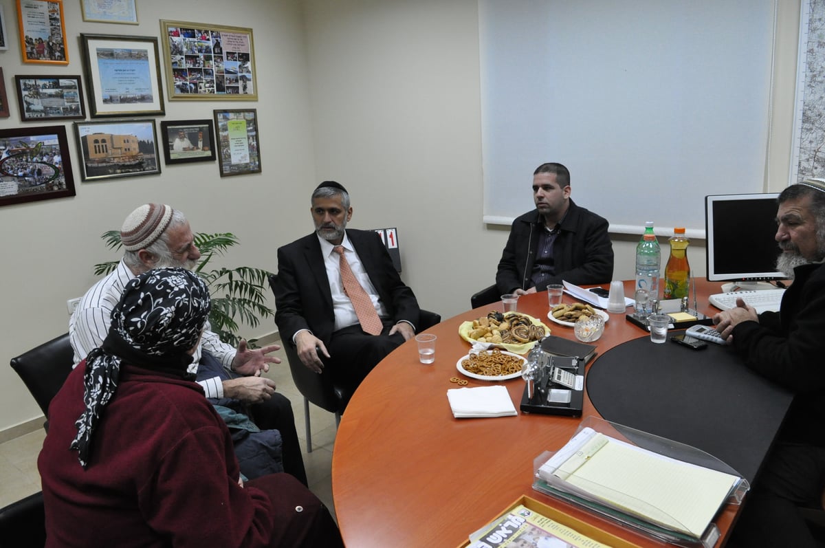 אלי ישי בקבר יוסף: "להשיב את שליטת ישראל למתחם"