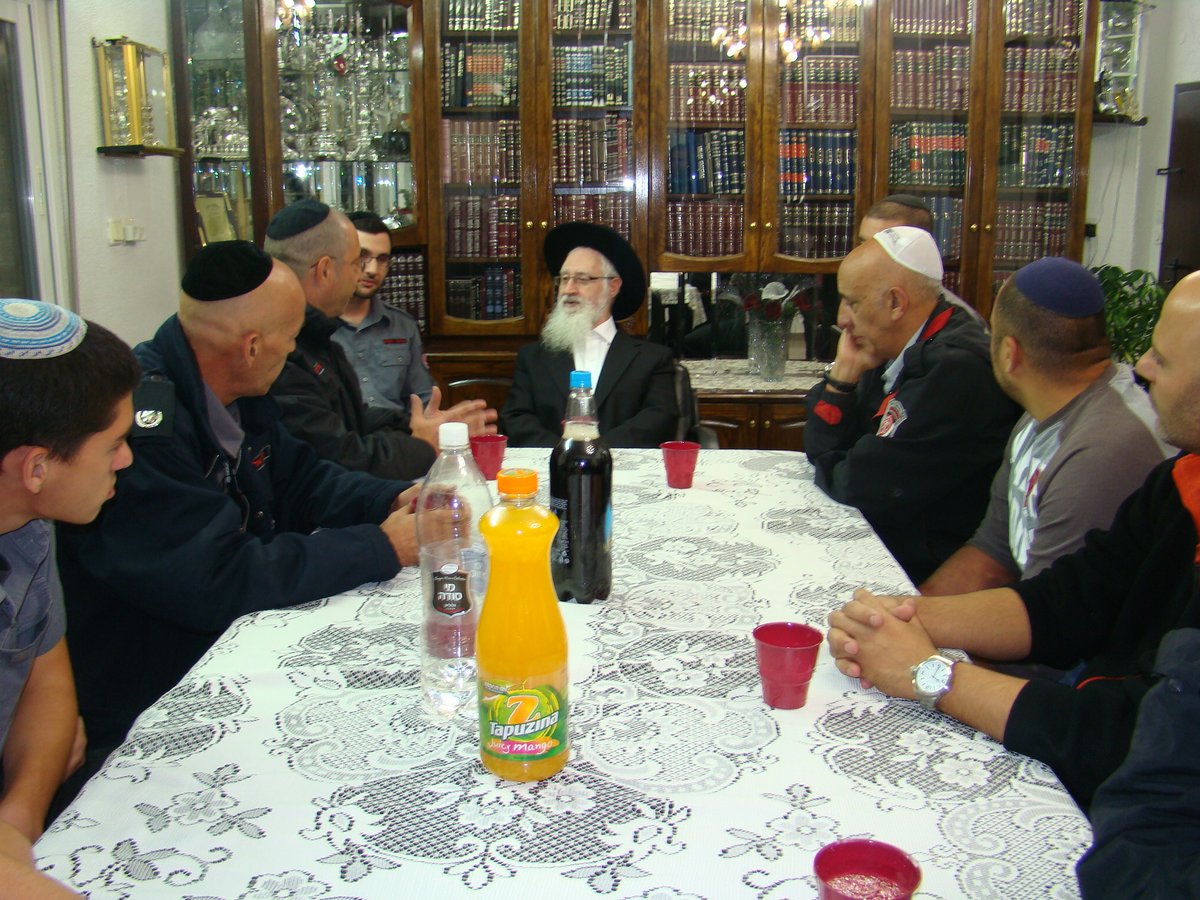 בעקבות האסונות: גדולי הדור במכתב אזהרה מיוחד לחנוכה