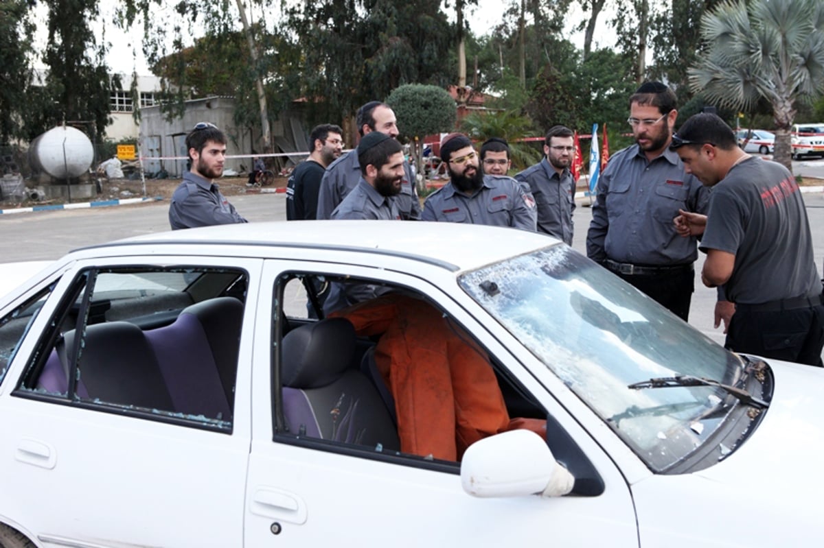 השר אלי ישי: "כולנו סובלים מהקיצונים"