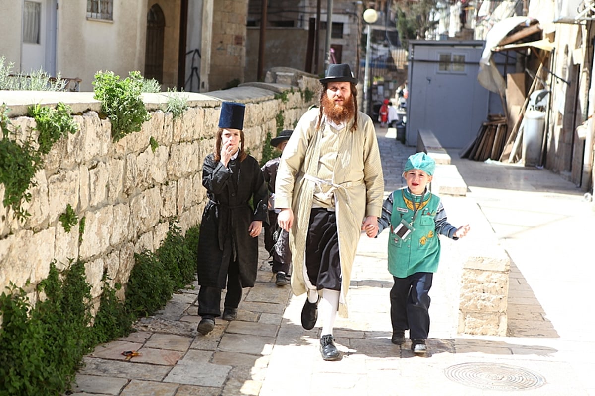 ירושלים שיכורה משמחה: צפו בתיעוד ענק מחגיגות הפורים