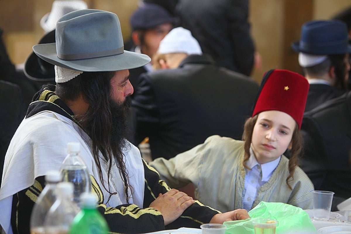 ירושלים שיכורה משמחה: צפו בתיעוד ענק מחגיגות הפורים