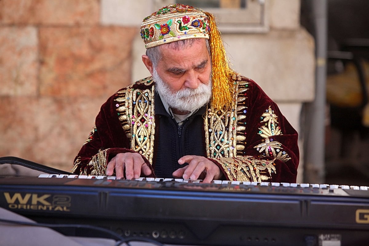 ירושלים שיכורה משמחה: צפו בתיעוד ענק מחגיגות הפורים