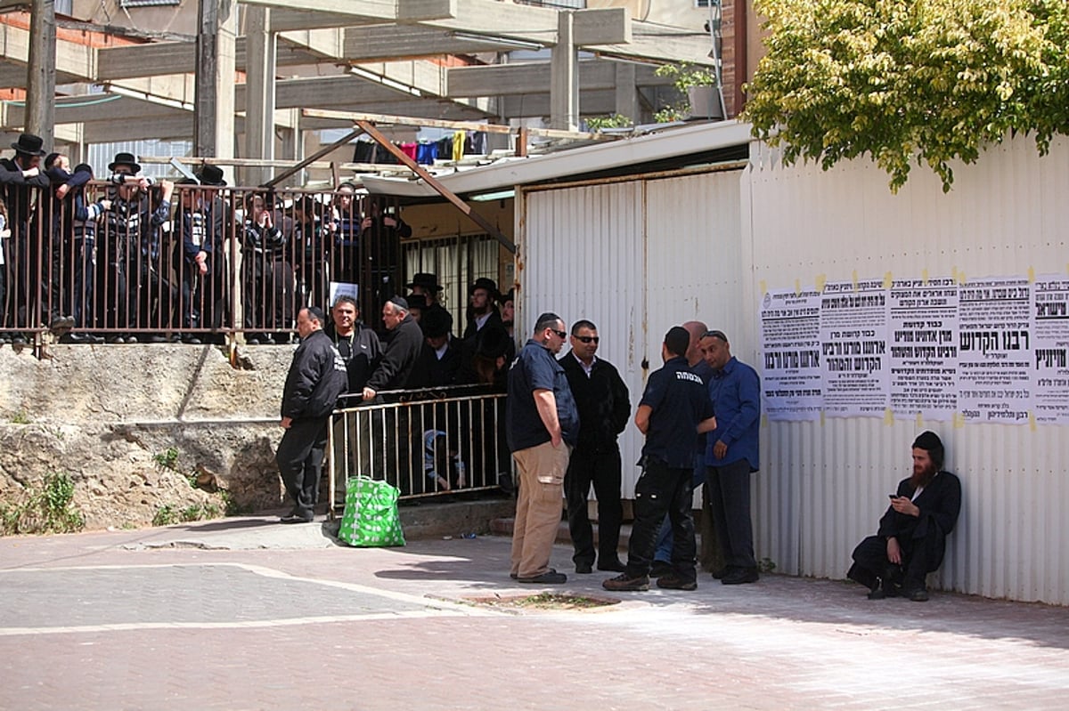 אבל בציבור החרדי: רבבות בהלווית כ"ק מרן האדמו"ר מויז'ניץ זצוק"ל