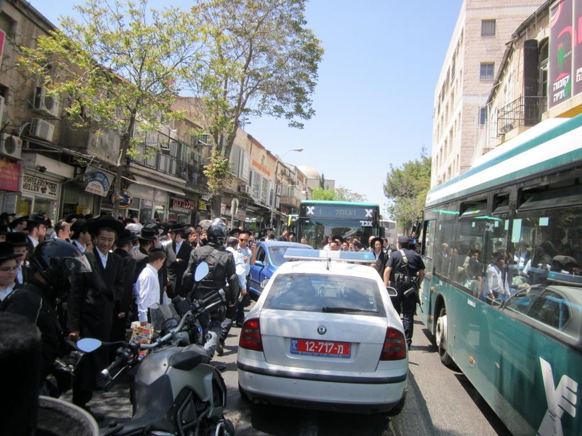 ערב שבת: מהומה אלימה ב'גאולה'