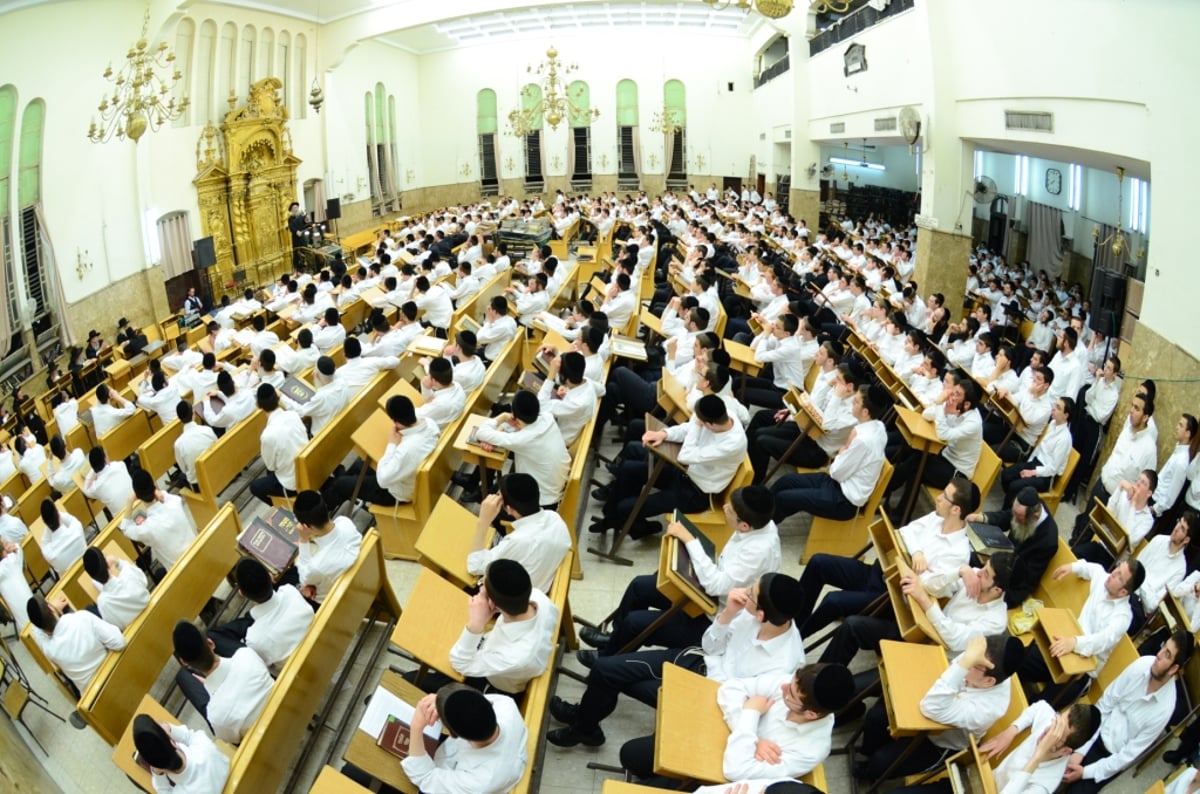 ה'זמן' החל: התלמידים חוזרים לפוניבז'