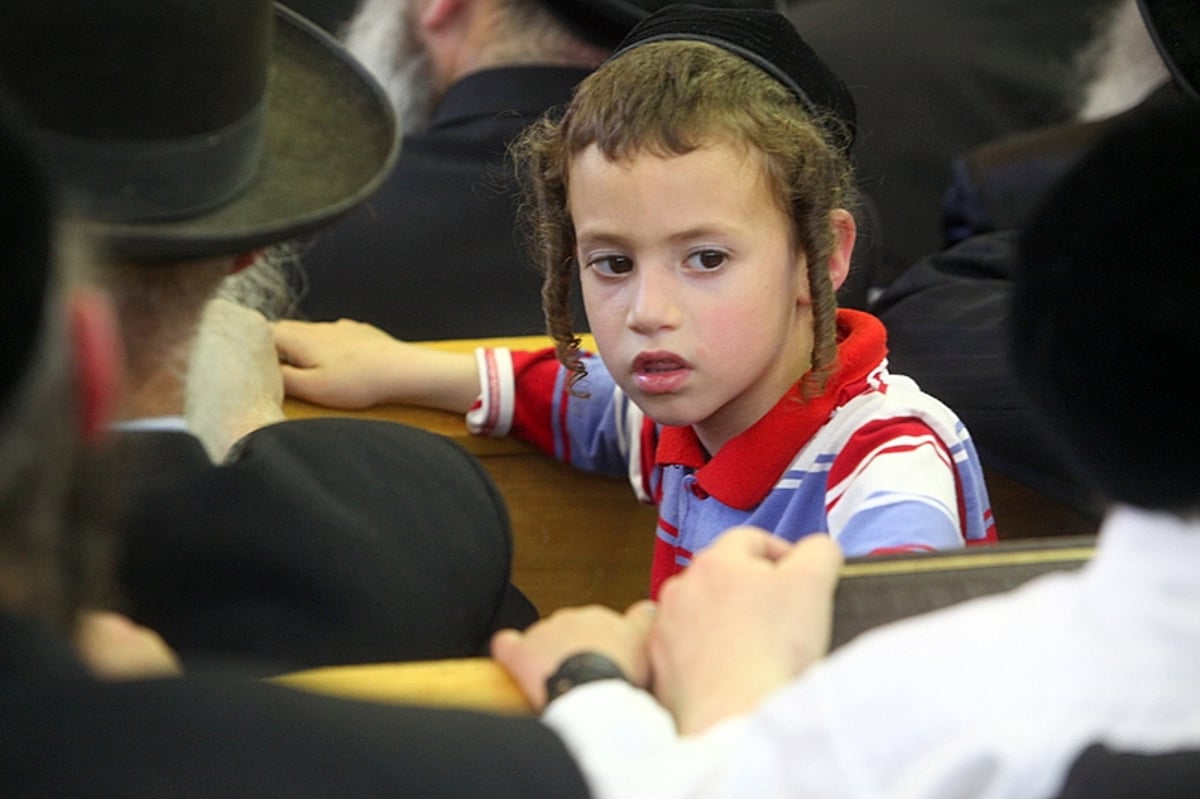 רבי ישראל אליעזר אדלר הוכתר לאדמו"ר מדז'יקוב