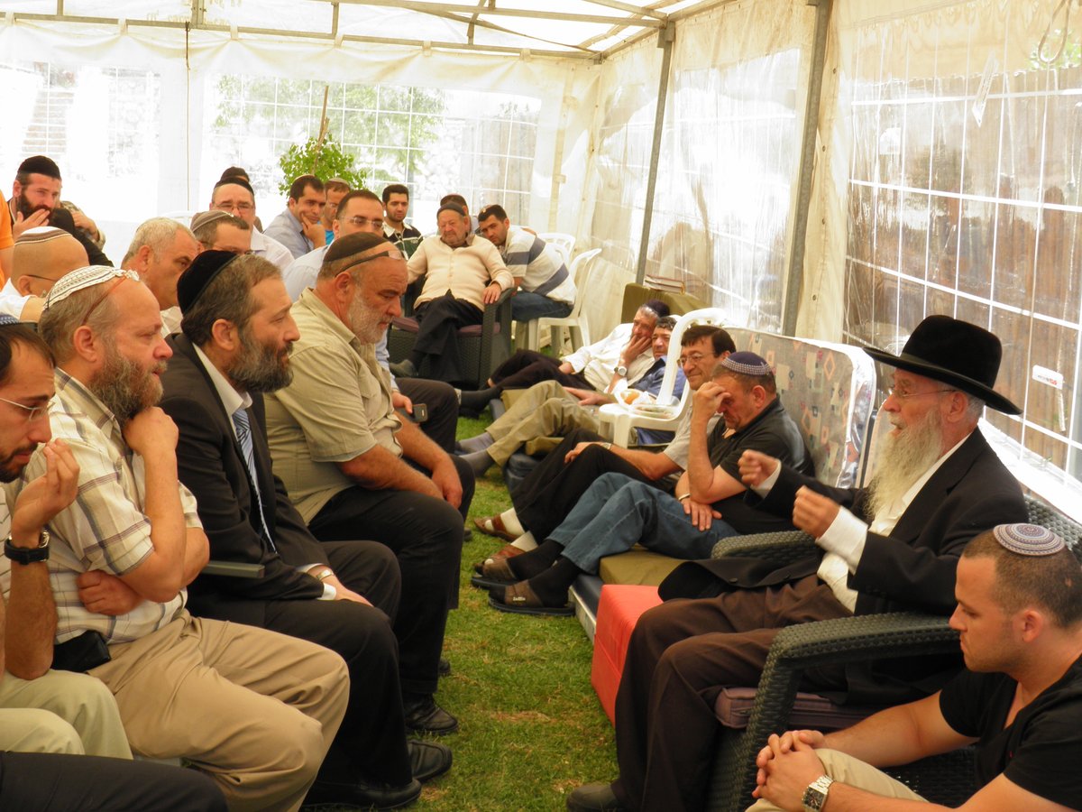 מן השמים תנוחמו; אלי ישי, אריה דרעי ואריאל אטיאס מנחמים