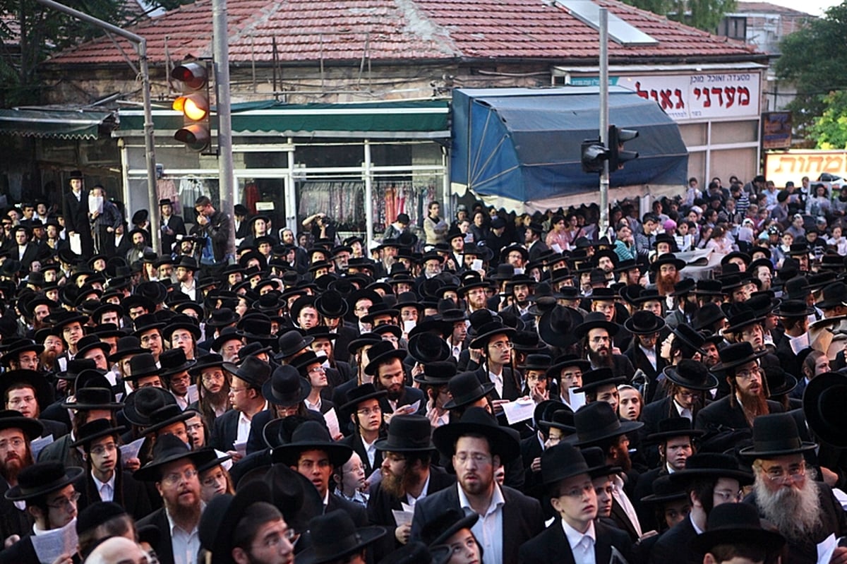 גאב"ד העדה החרדית זעק: "צריך למסור את הנפש ולא להתגייס לצה"ל"