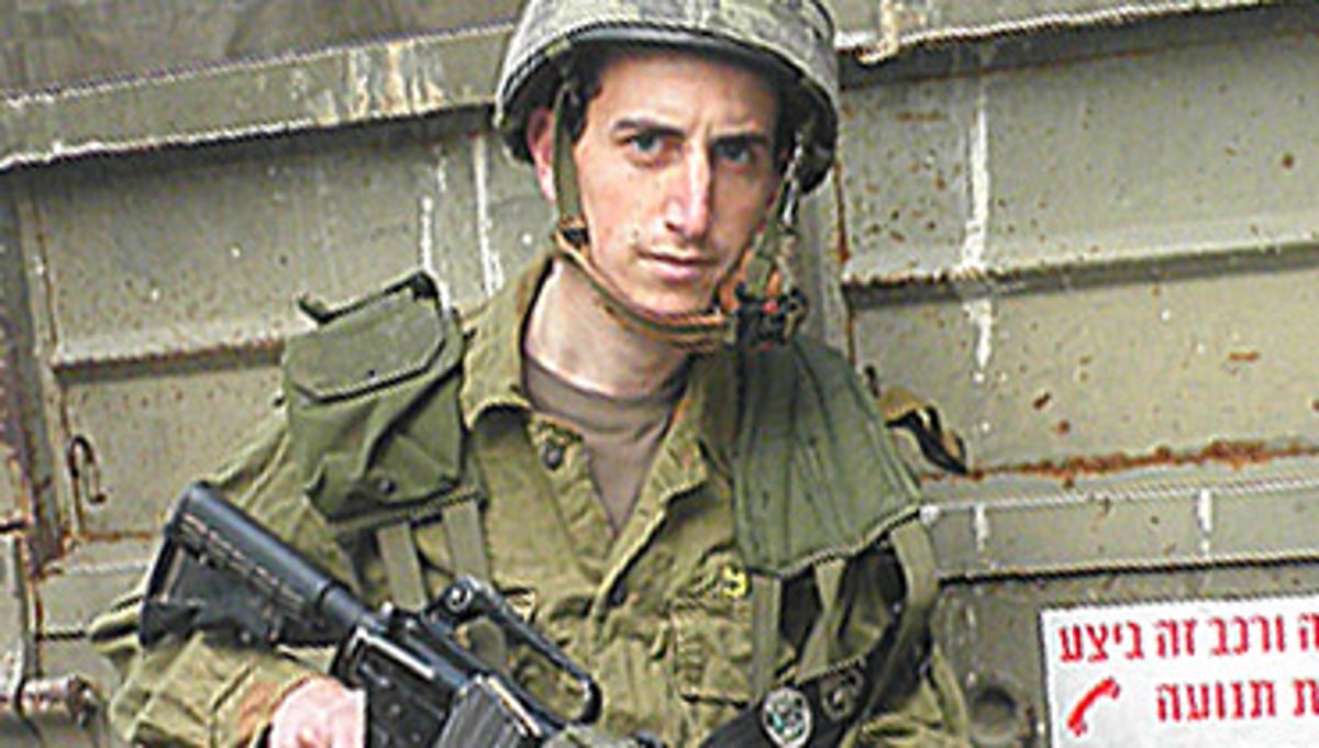 אברהם נזרי בשרותו בצבא