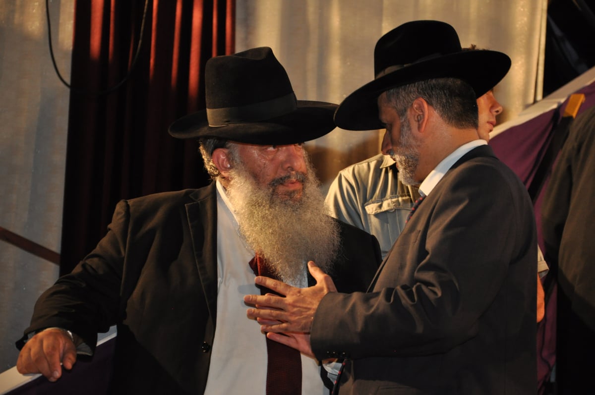 מעמד הרבבות במעמד סיום הש"ס באצטדיון טדי • גלרית ענק