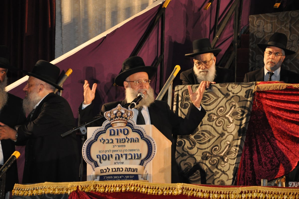 מעמד הרבבות במעמד סיום הש"ס באצטדיון טדי • גלרית ענק