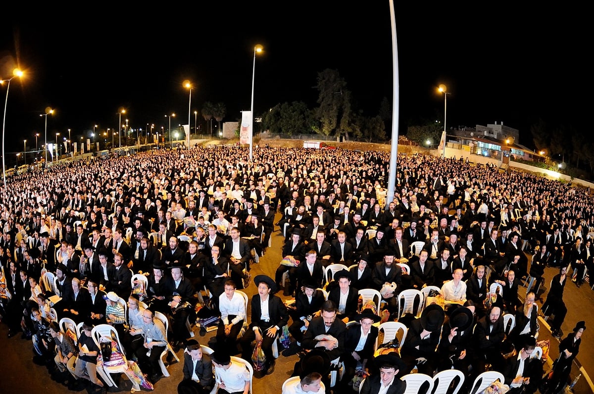 כבוד התורה: רבבות במעמד סיום הש"ס המרכזי • גלריה מסכמת