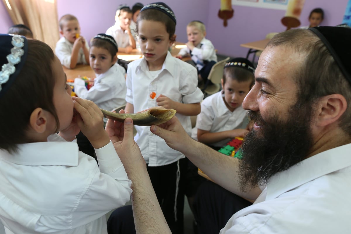 גלריה: חוזרים אל התלמוד תורה