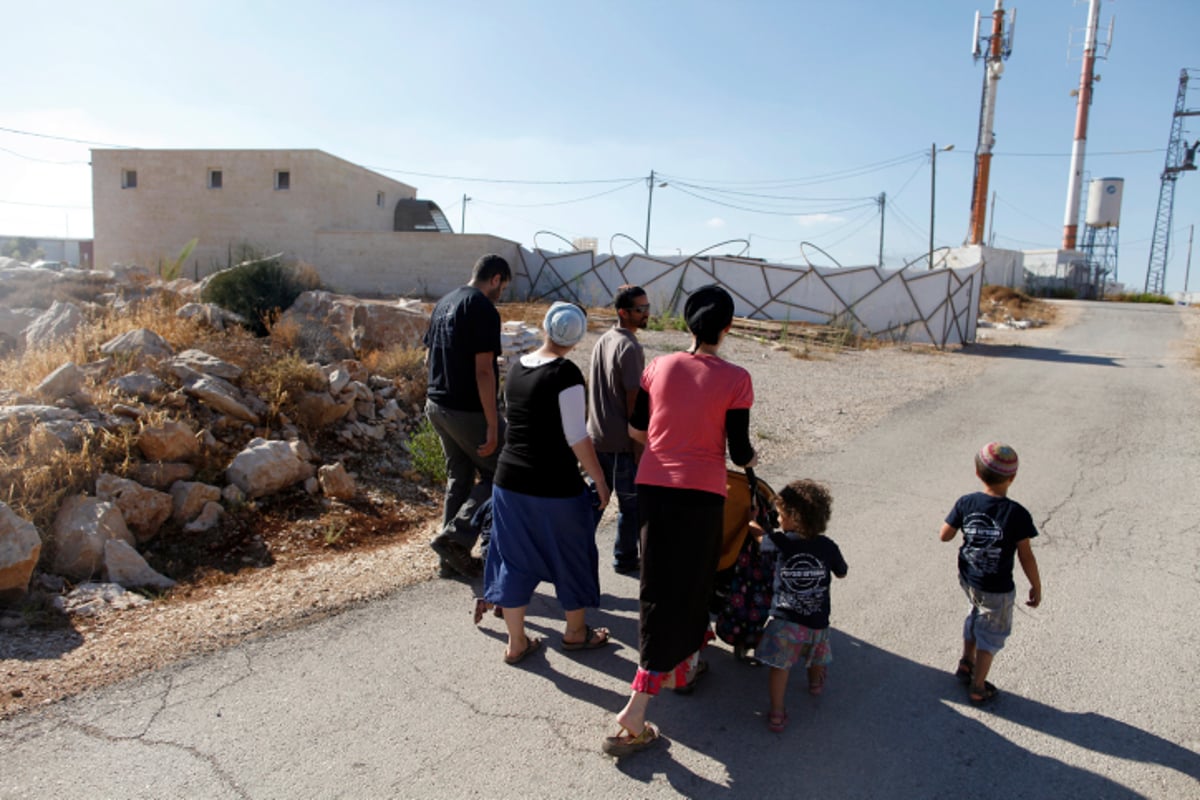 המדינה לבג"ץ: לפנות את מגרון במהרה