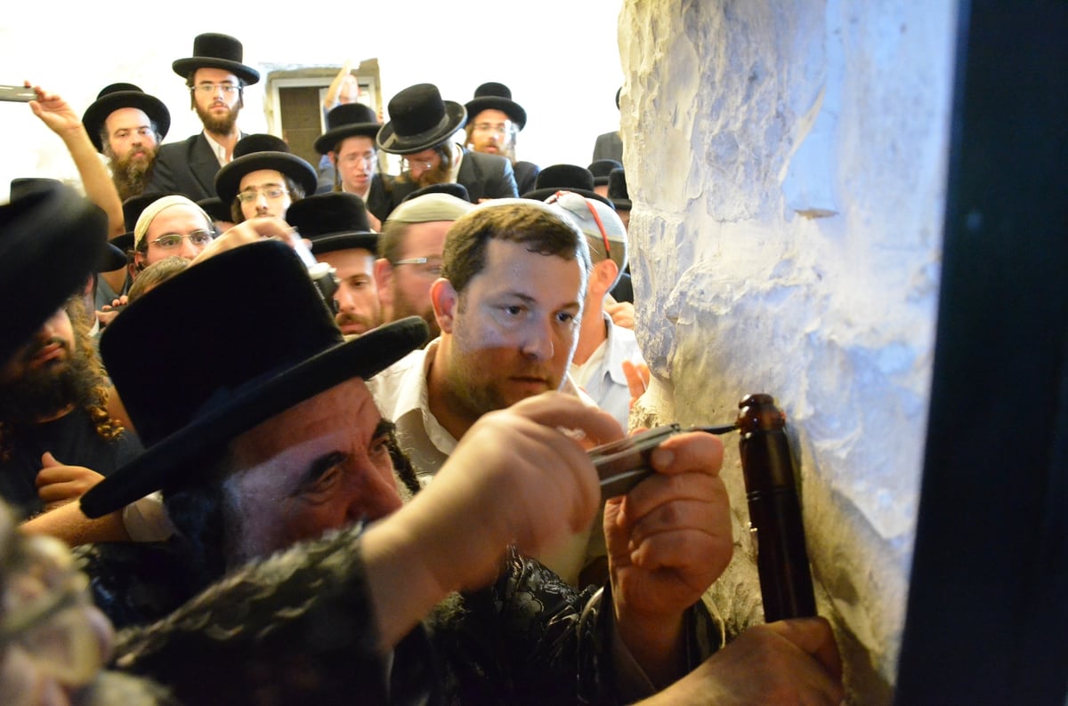 ביקור היסטורי: האדמו"ר מויז'ניץ התפלל בשכם