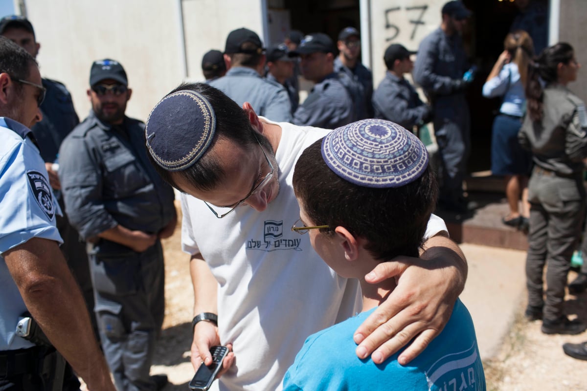 7 נעצרו, עשרות הורחקו: יום של עימותים במגרון