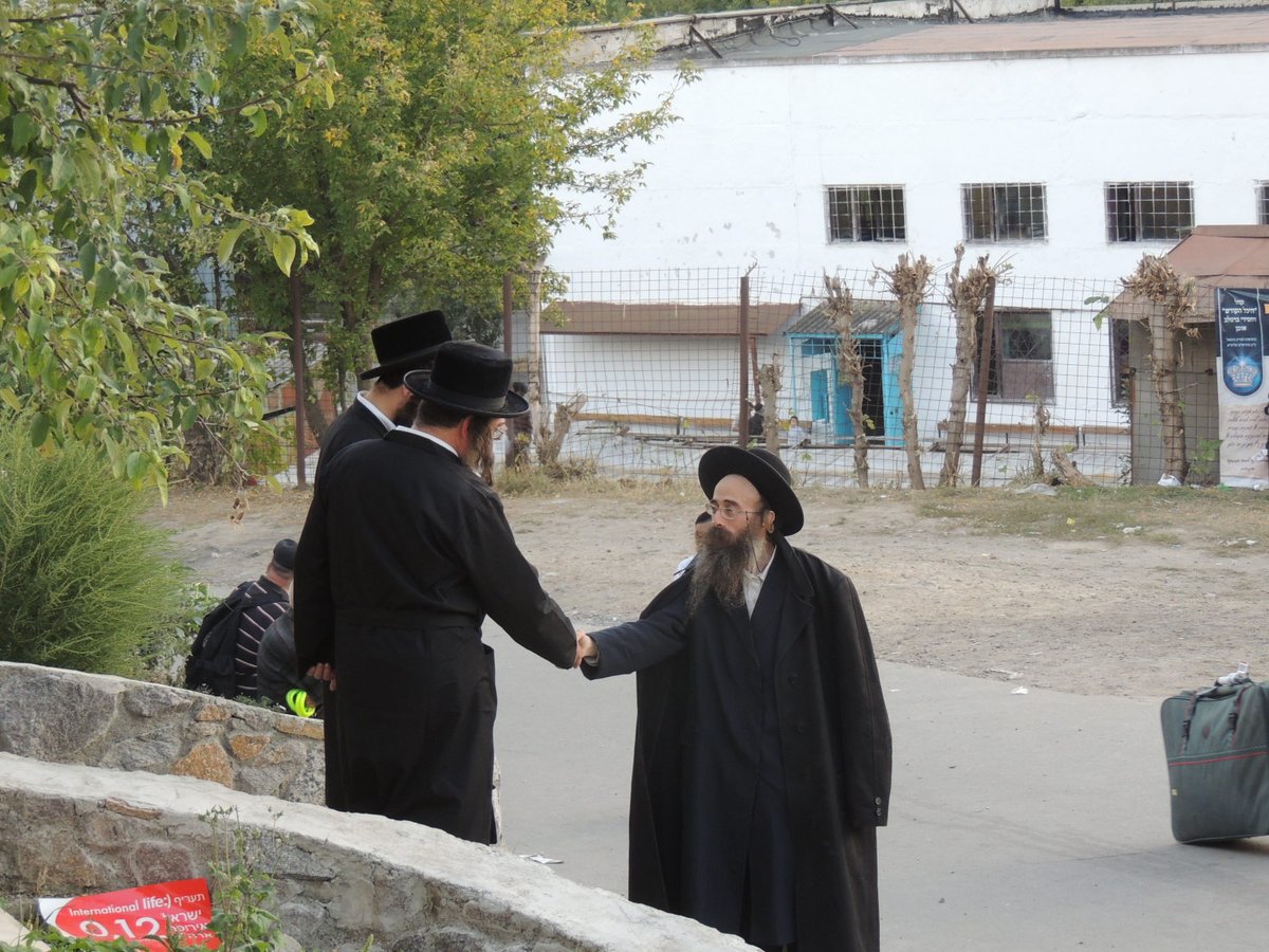 אומן תשע"ב: אלפים כבר הגיעו, רבבות בדרך