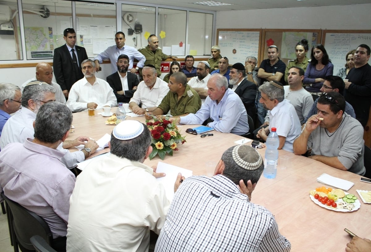 אלי ישי בדרום: "אנחנו נחושים מתמיד"