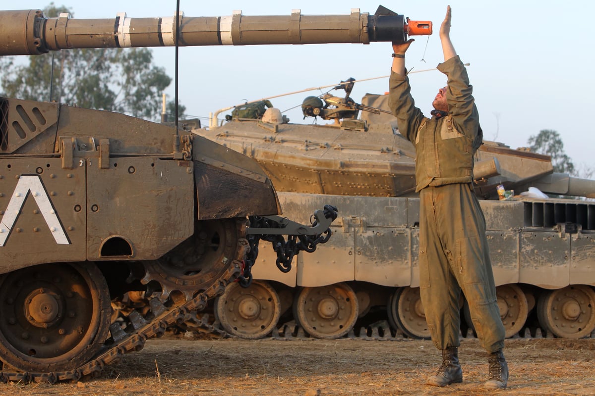 עמוד ענן, היום השביעי • תמונות מלחמה