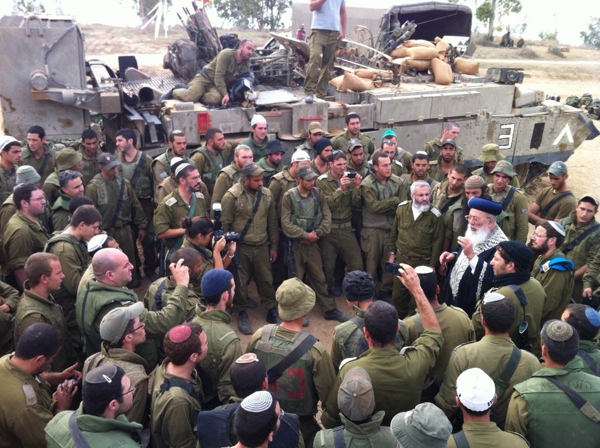 הרב עמאר לחיילים בדרום: "אל תראו מפני אויבכם"